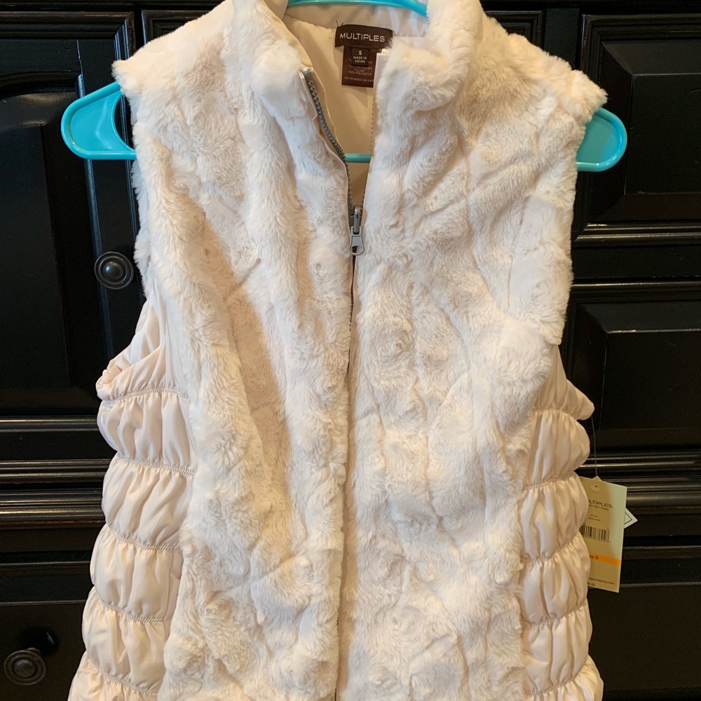 Reversible Mulitiples faux fur cream colored vest